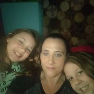 Meet your Posher, Laurie